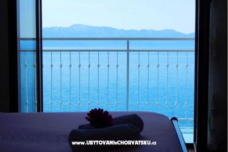 Apartments ANA Drvenik photo 4