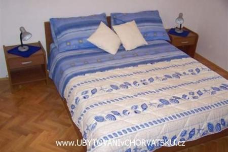 Apartments Radic photo 2