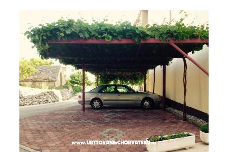 Apartment Rooms Mamic photo 5