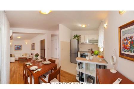 Apartments Maja  photo 5