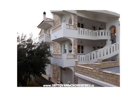 Baraban apartments Dugi Rat Croatia