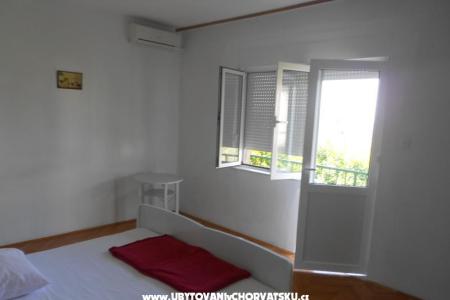 Apartments Nazor photo 4