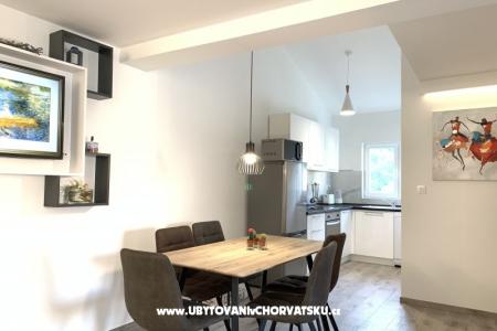 Sunrise Luxury Apartments photo 3