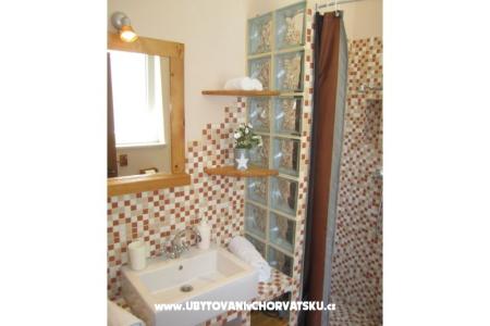 Apartment Flora photo 4