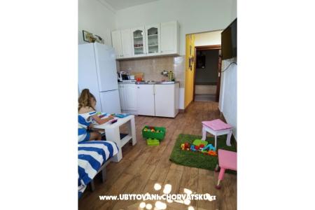 Apartments Andjelka &amp; Jure photo 5