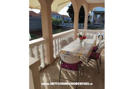 Apartments Anka  Sv. Filip i Jakov Croatia