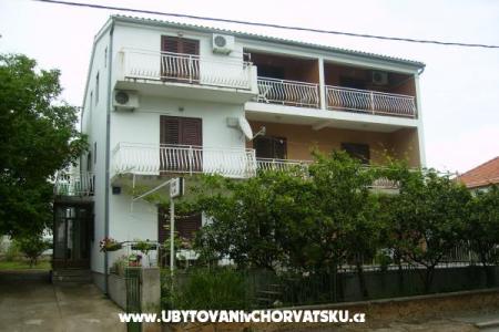 Apartments & rooms Pikolo photo 3
