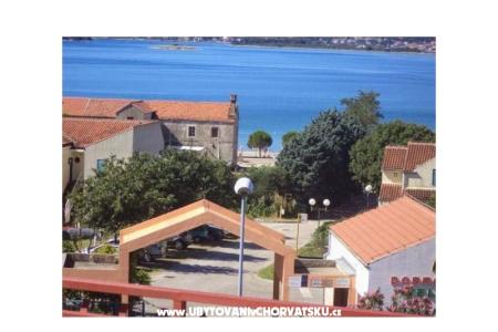 Apartments Jelka  photo 2