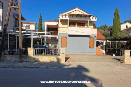 Apartments Be-Bu-Mar Sv. Filip i Jakov Croatia