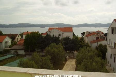 House Andela photo 2