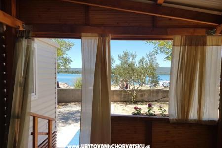 Mobile home Amorella photo 2