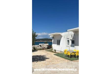 Robinson House Adria photo 4