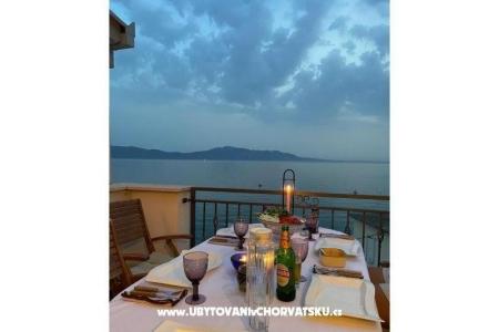 Beach House Buinac Gradac – Podaca Croatia