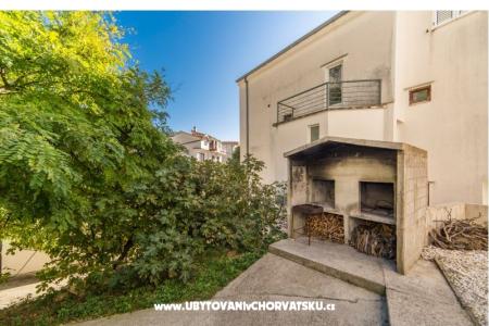 Color Apartments Miošić photo 4