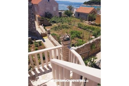 Apartments Mladen photo 5