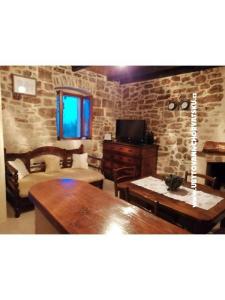 Stone house za odmor Ostojić photo 2