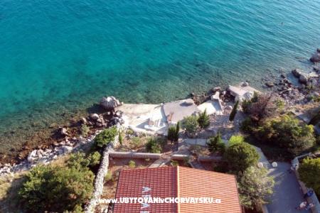 Apartments Alojz Karlobag Croatia