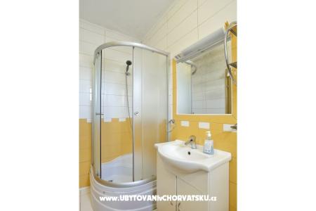 Apartments Leona photo 4