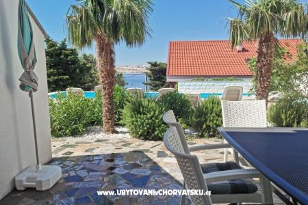 Apartments Anita with Pool photo 5