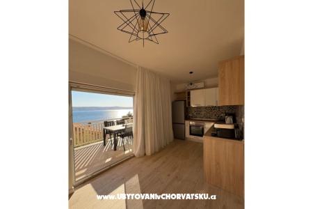 Beachfront Apartments A+M Karlobag Croatia