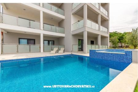 Villa Stella with Pool Karlobag Croatia