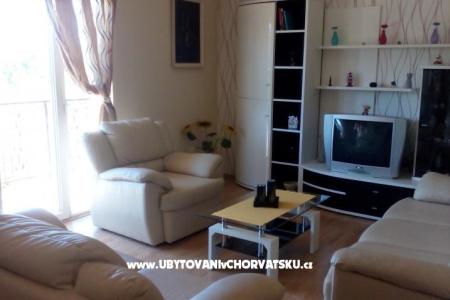 Apartment Laura 10 photo 3