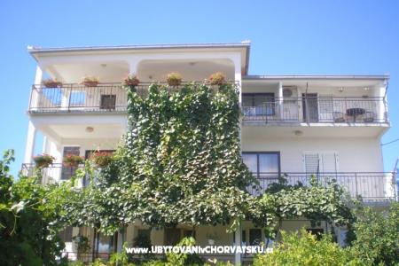 Apartments Milica photo 3