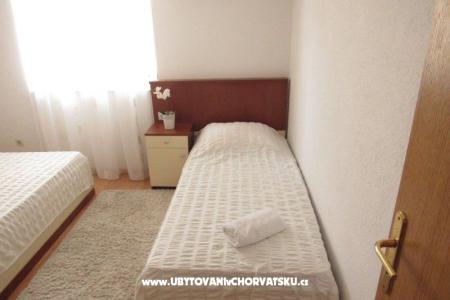 Apartments Roko photo 3