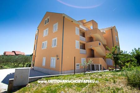 Apartments House Valentin Kastela Croatia