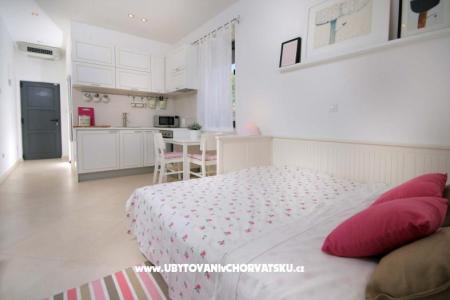 4 star studio apartment photo 3