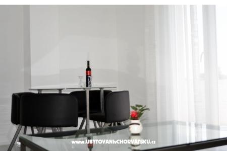 Honey Apartment photo 4