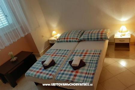 Holiday Home Sara- Kastel Stafilic photo 5