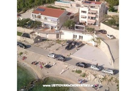 Apartments Kate Klek Croatia