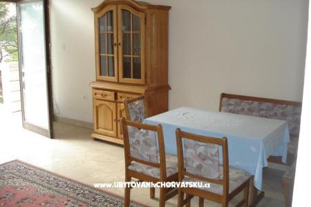 Apartments Tomasic photo 5