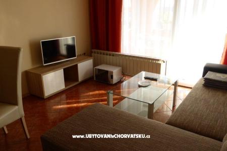 apartman LANA photo 2