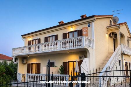 Apartments Balent photo 3