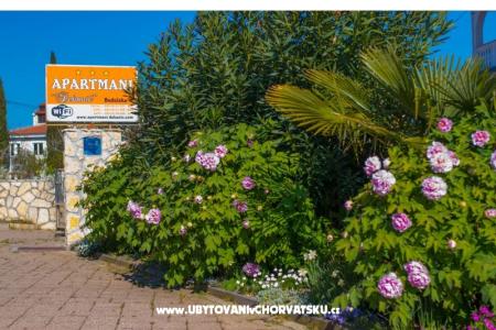 Apartments City Center Dekanic photo 2