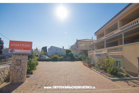 Apartments City Center Dekanic photo 5