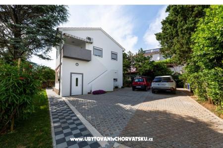 Apartments Fortuna ostrov Krk Croatia