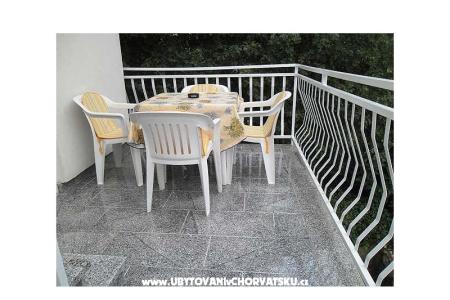 Apartments Dijana photo 4