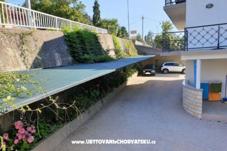 Apartments Hošnjak Njivice photo 4