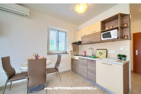 Apartments Ivica photo 3
