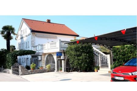 Apartments Jančić  Island of Krk Croatia