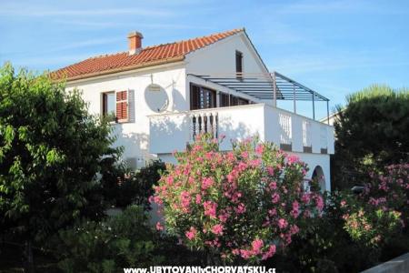 Apartments Tonković Island of Krk Croatia