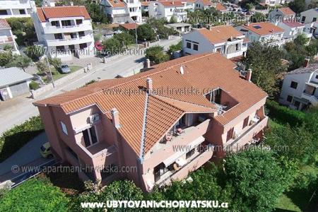 Apartm. Vlahinić Mirjana i Valerija ostrov Krk Croatia