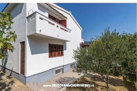Apartments Janko - Zarok - Baška photo 3