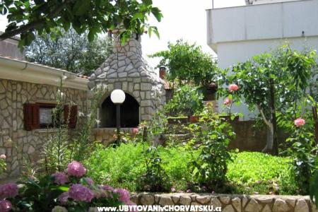 Apartments Milica photo 4