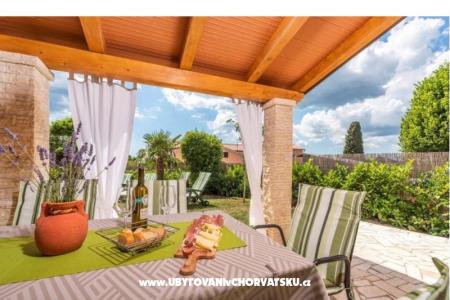 Vacation house Bepina photo 3