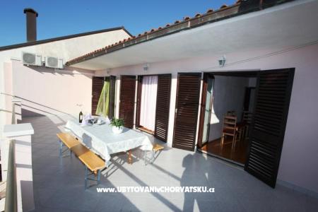 Apartments Alerić photo 3