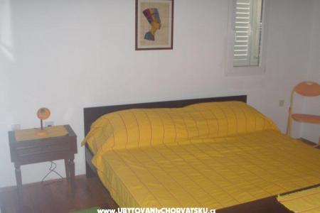 Apartments Mila Makarska photo 4